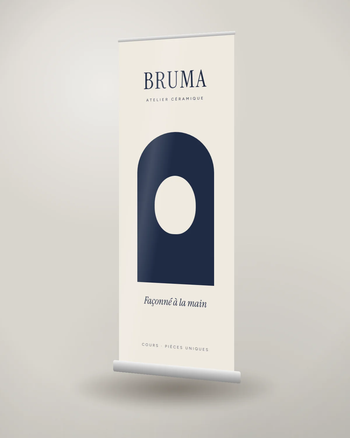 Roll-up de la marque fictive Bruma, atelier céramique
